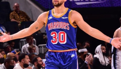 世界杯下注-【观察】库里三分投到入魔 也会伤害现在的勇士